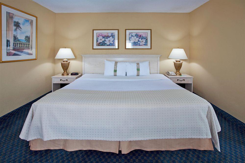 Holiday Inn Miami-Doral Area, An Ihg Hotel חדר תמונה