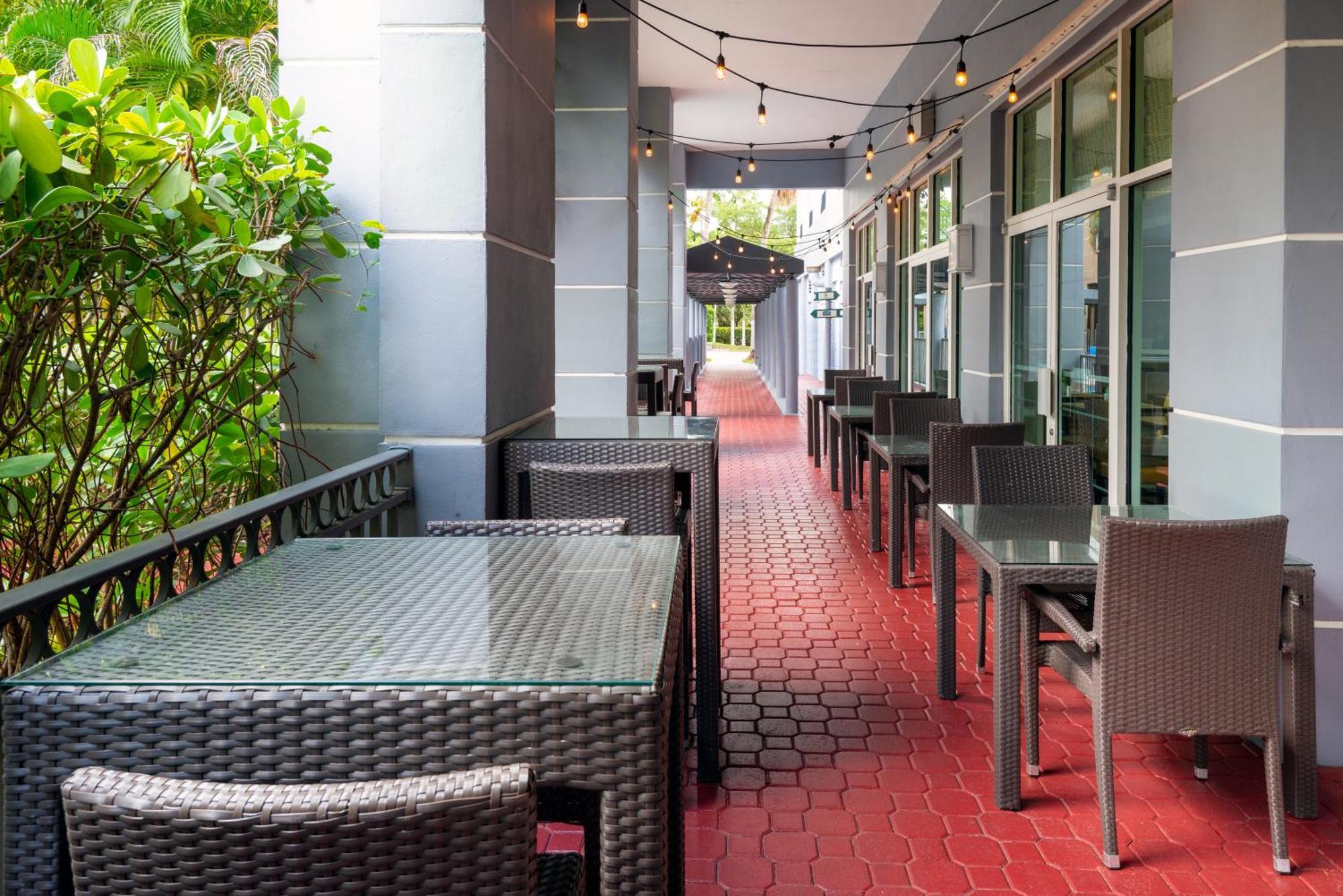 Holiday Inn Miami-Doral Area By Ihg מראה חיצוני תמונה
